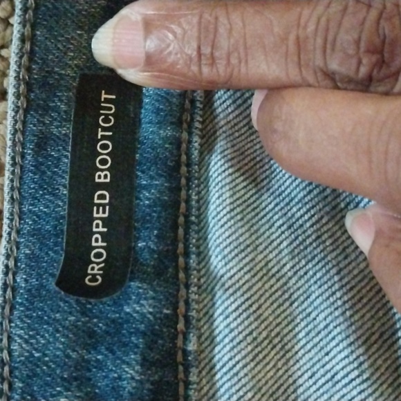 Judy Blue Demi Cropped Bootcut Denim Jeans Mid-Rise Blue  Size 13/31 - Picture 5 of 8